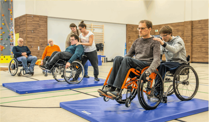 Roll·stuhl Training in Dresden 